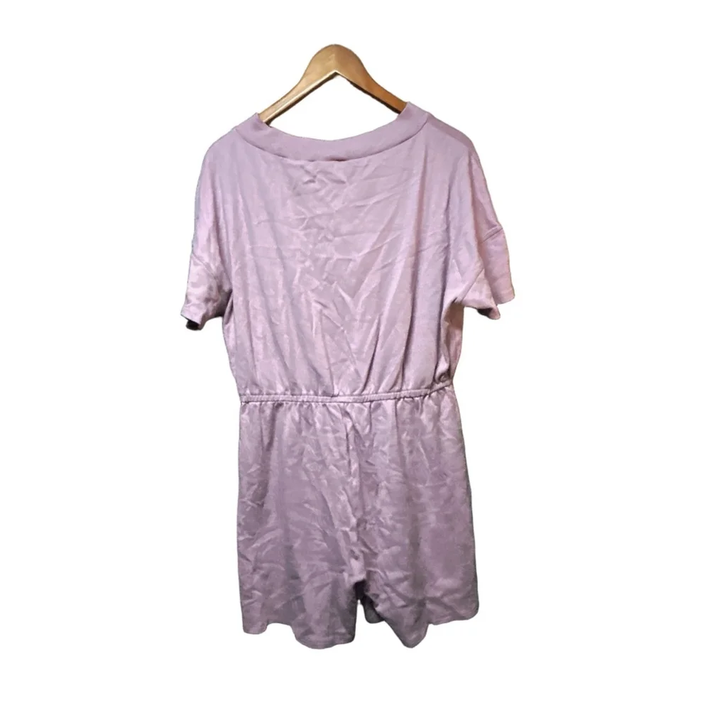 Women's Zenana Romper Size 1X Pink - Picture 3 of 6